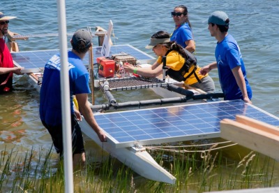 Students racing at the SMUD regatta